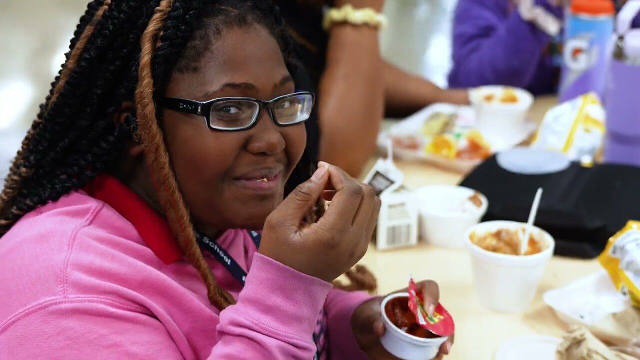 #THISisschoolmeals featuring Jodi Batten of Red Gold